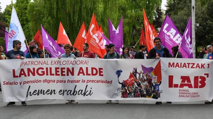 Hiru manifestazio izan dira Gasteizen Maiatzaren Lehenean