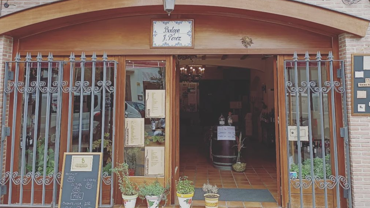 Vinoteca J.Perez Ardo Denda